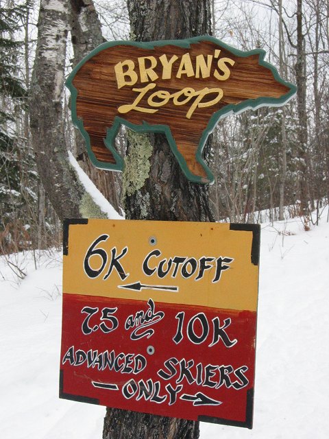 Sign along Korkki Nordic Ski Trail, Duluth, Minnesota